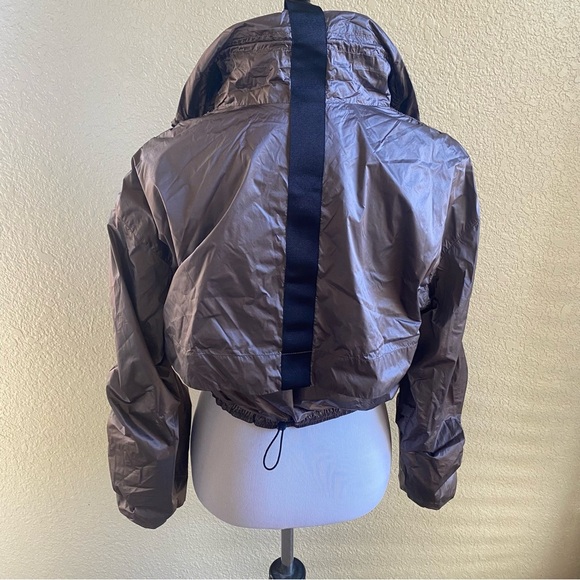 Athleta x Allyson Felix Luxe Crop Half Zip Pull Over Jacket Metallic Brown: XS - Picture 6 of 12